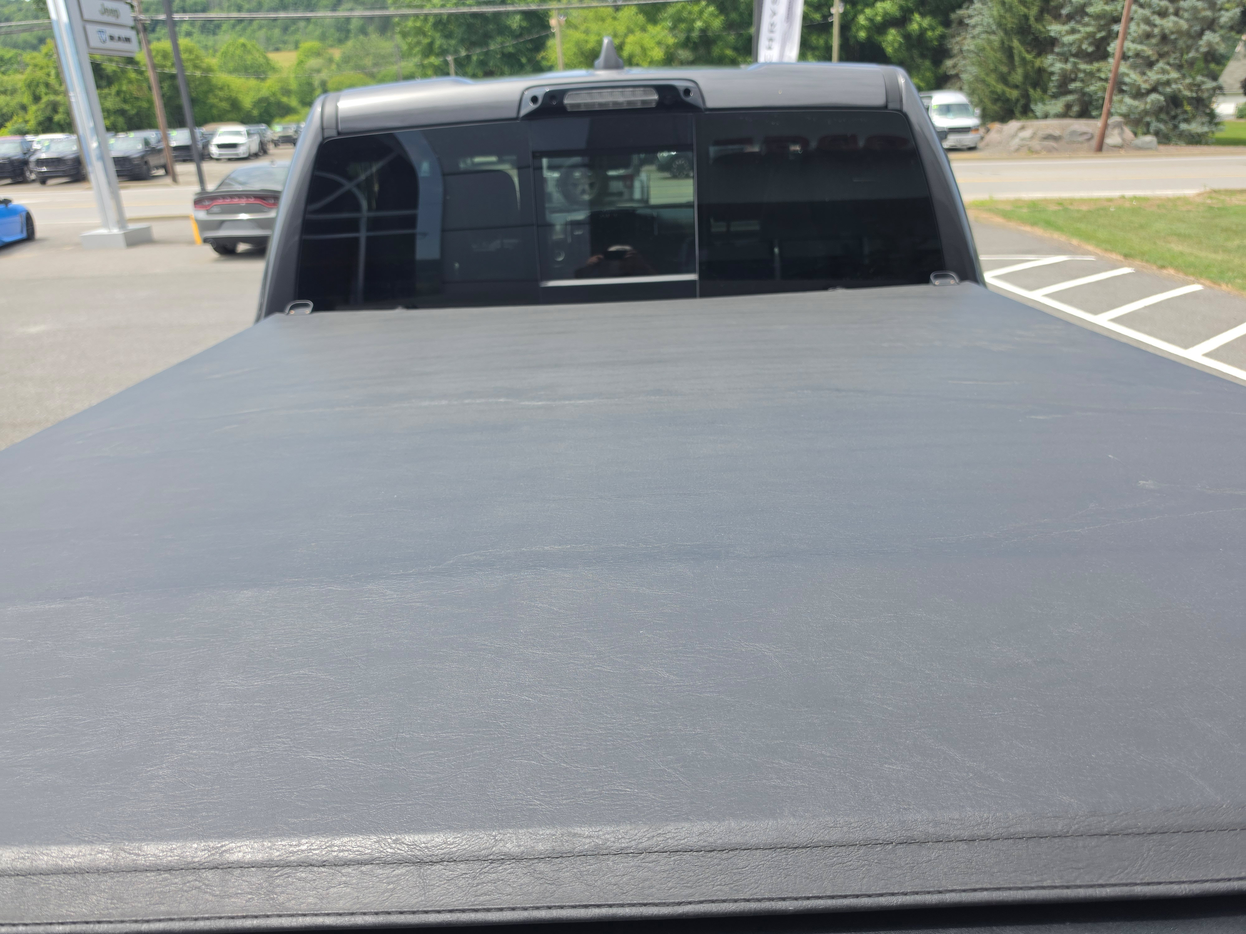 Used 2024 RAM 1500 Limited AWD/4WD image 8