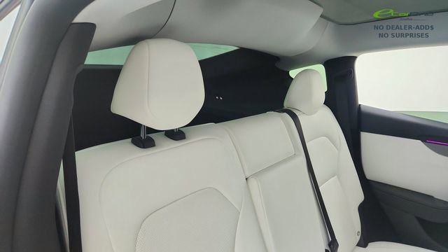 Used 2026 Tesla Model Y 2WD image 23