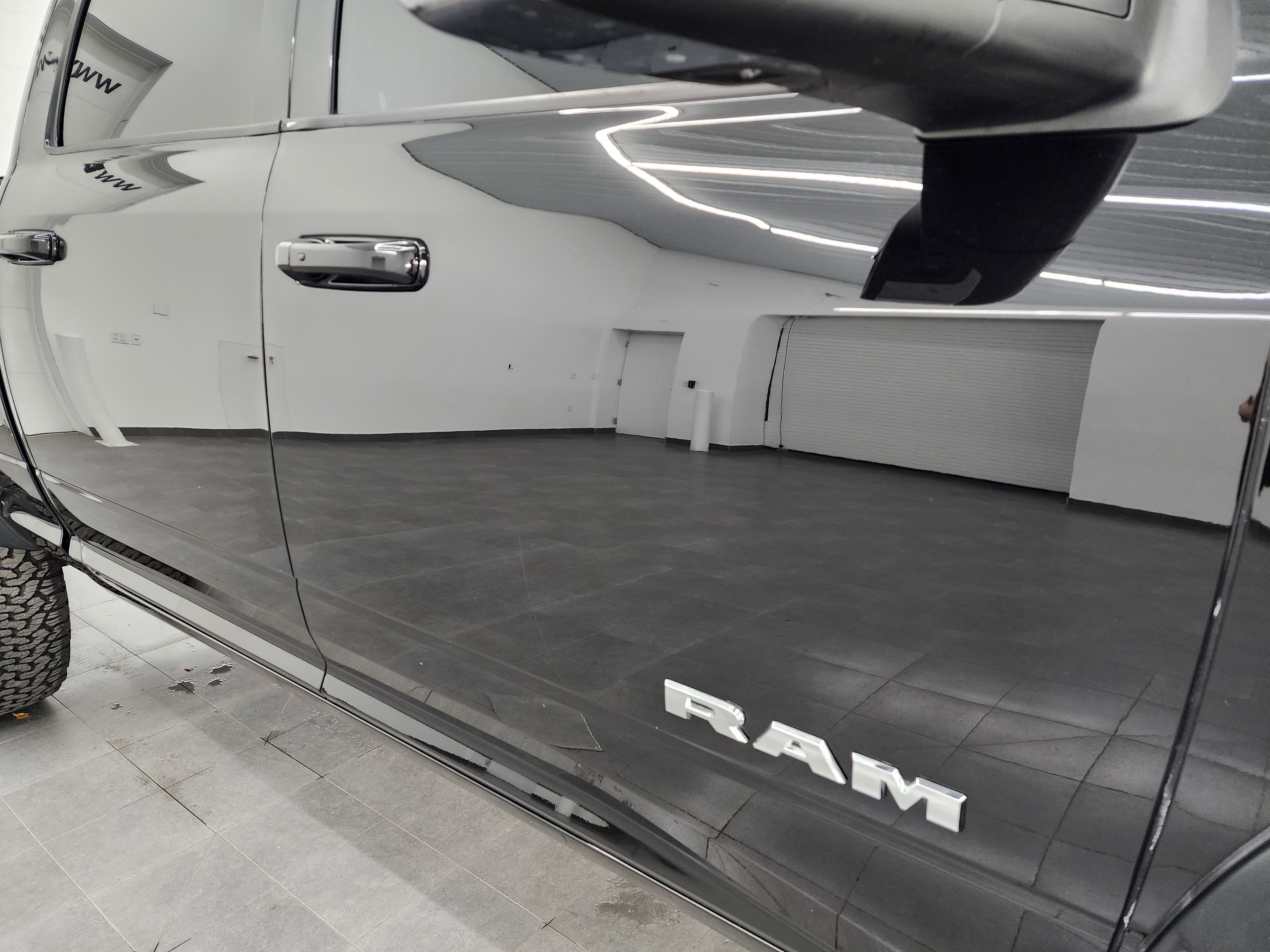 Used 2023 RAM 3500 Laramie image 25