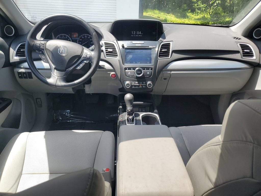 Used 2018 Acura RDX w/ Technology Package FWD image 15
