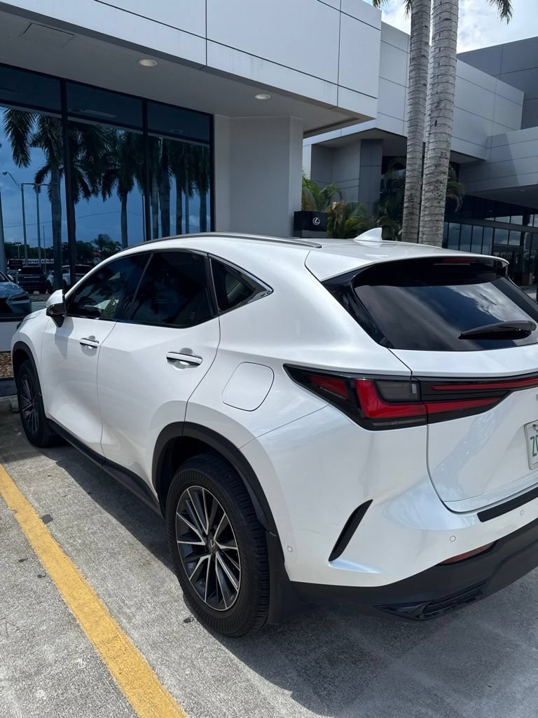 Used 2024 Lexus NX 350h AWD w/ Vision Package image 3
