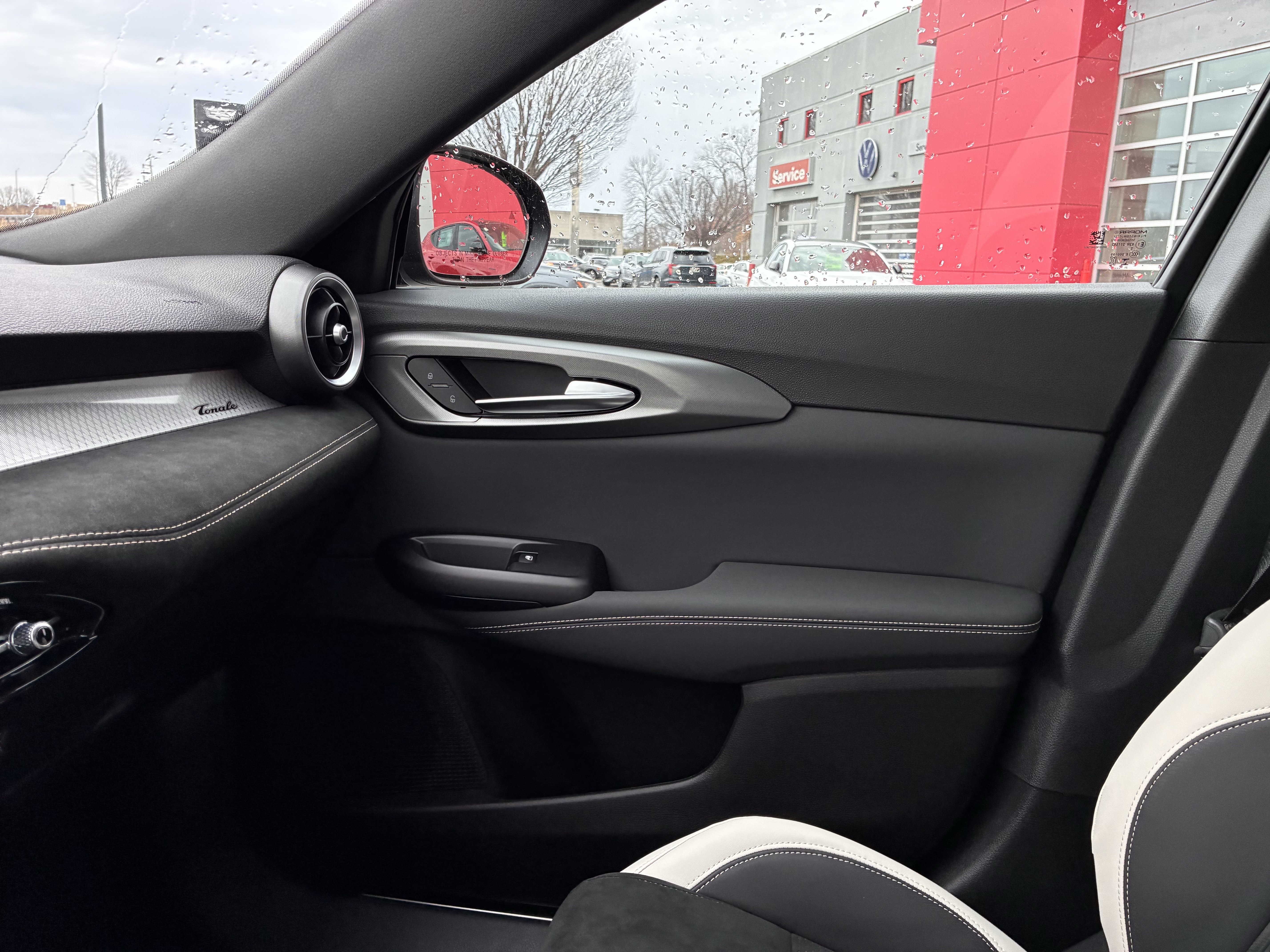 New 2026 Alfa Romeo Tonale AWD/4WD image 22
