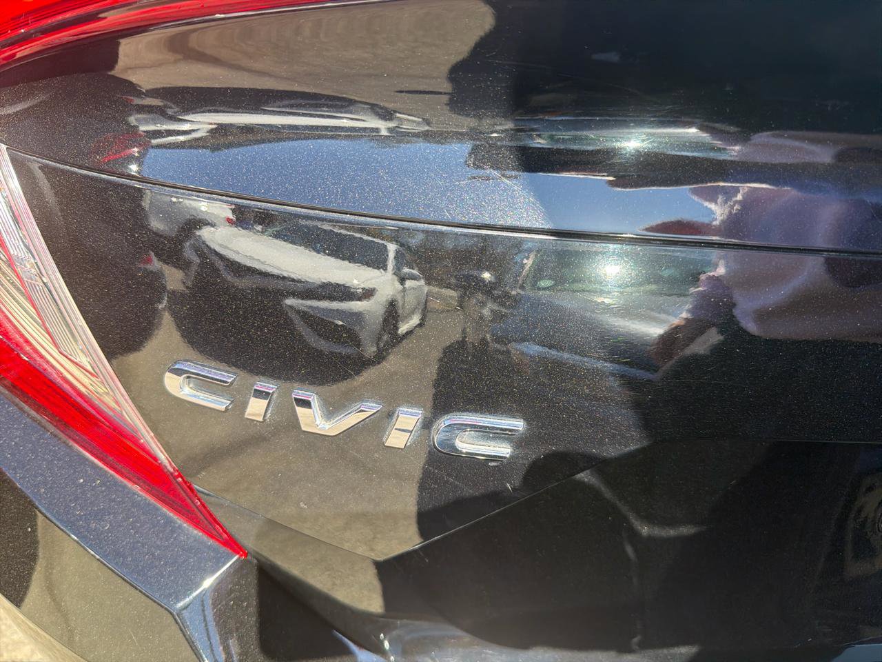 Used 2021 Honda Civic Sport image 9