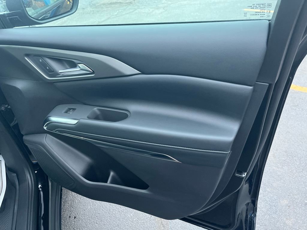 New 2026 Chevrolet Traverse LT image 31