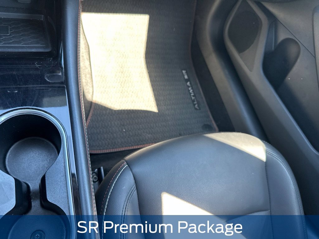 Used 2024 Nissan Altima 2.5 SR w/ SR Premium Package FWD image 6