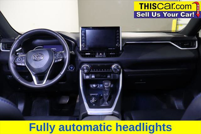 Used 2022 Toyota RAV4 XSE image 17