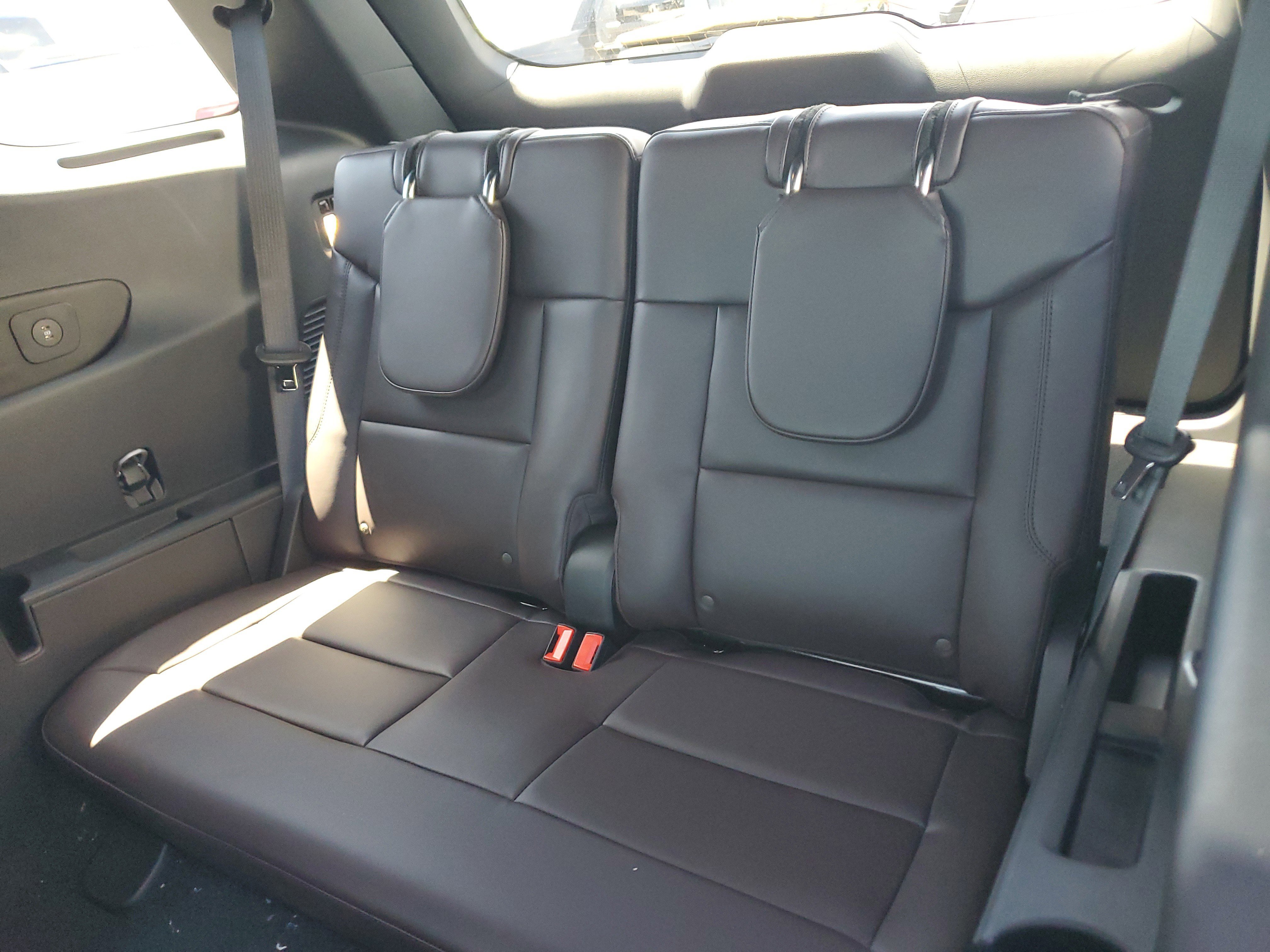 New 2026 Ford Explorer Platinum RWD image 12
