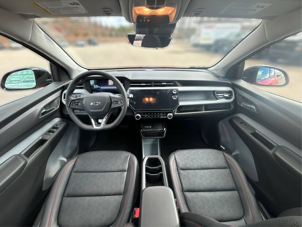 New 2027 Chevrolet Bolt RS w/ Technology Package FWD image 26
