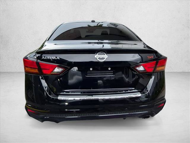 Certified 2023 Nissan Altima 2.5 SR w/ SR Premium Package FWD image 7