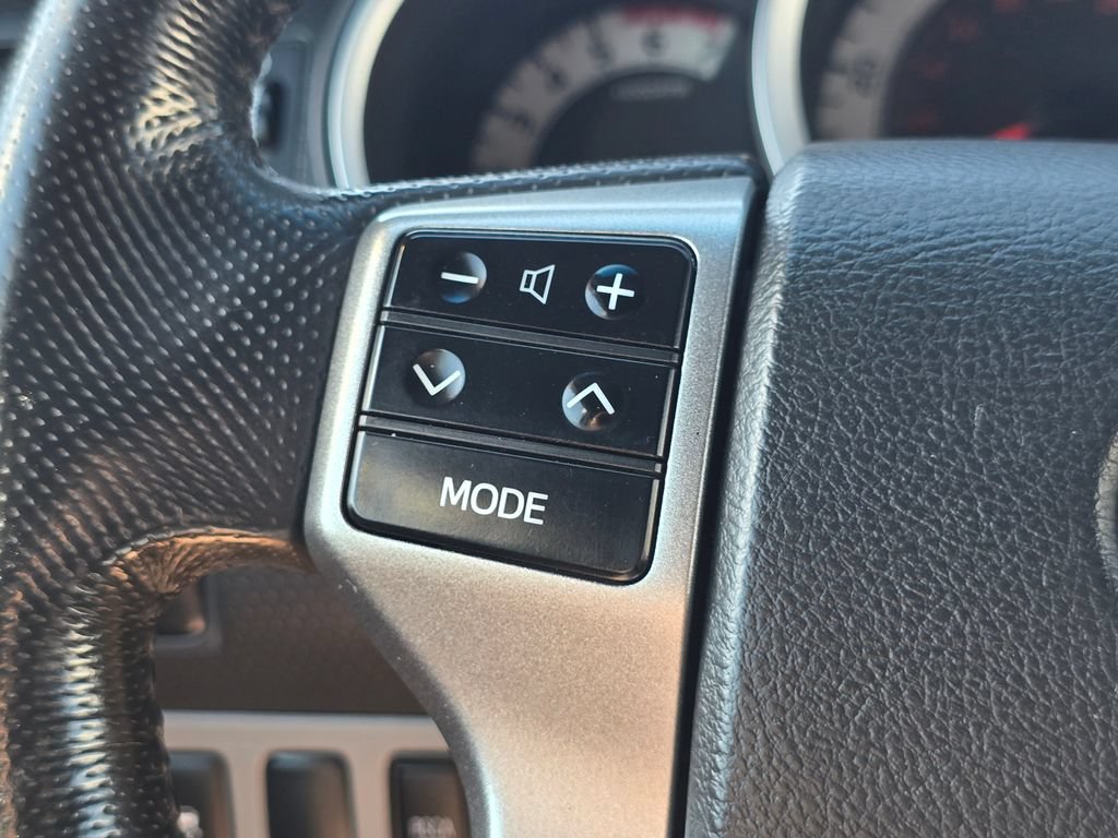 Used 2012 Toyota Tacoma 4x4 Double Cab w/ SR5 Pkg image 32