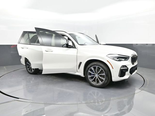 Used 2020 BMW X5 M50i w/ Premium Package AWD/4WD image 36