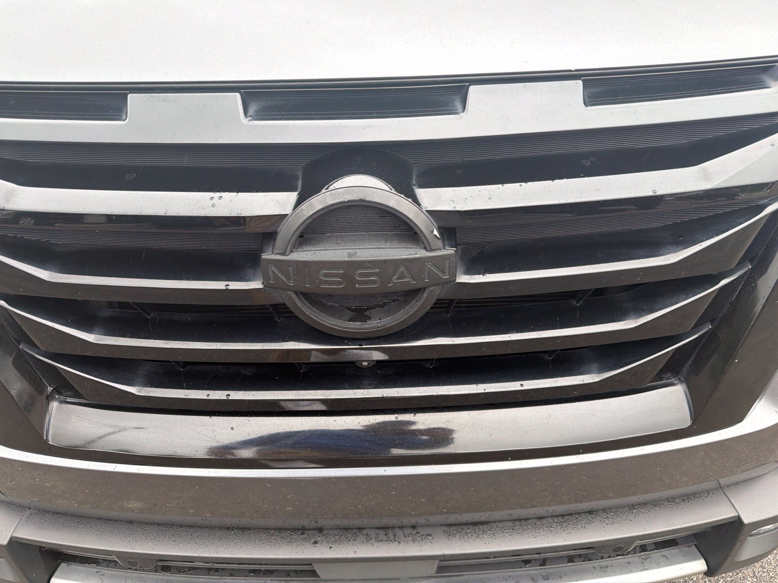 Used 2022 Nissan Pathfinder SL AWD/4WD image 34