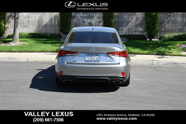 Used 2017 Lexus IS 200t F Sport w/ F Sport Package RWD image 5