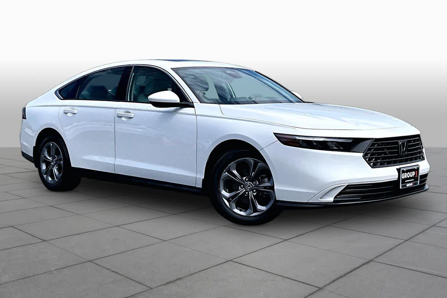 Used 2024 Honda Accord EX image 3