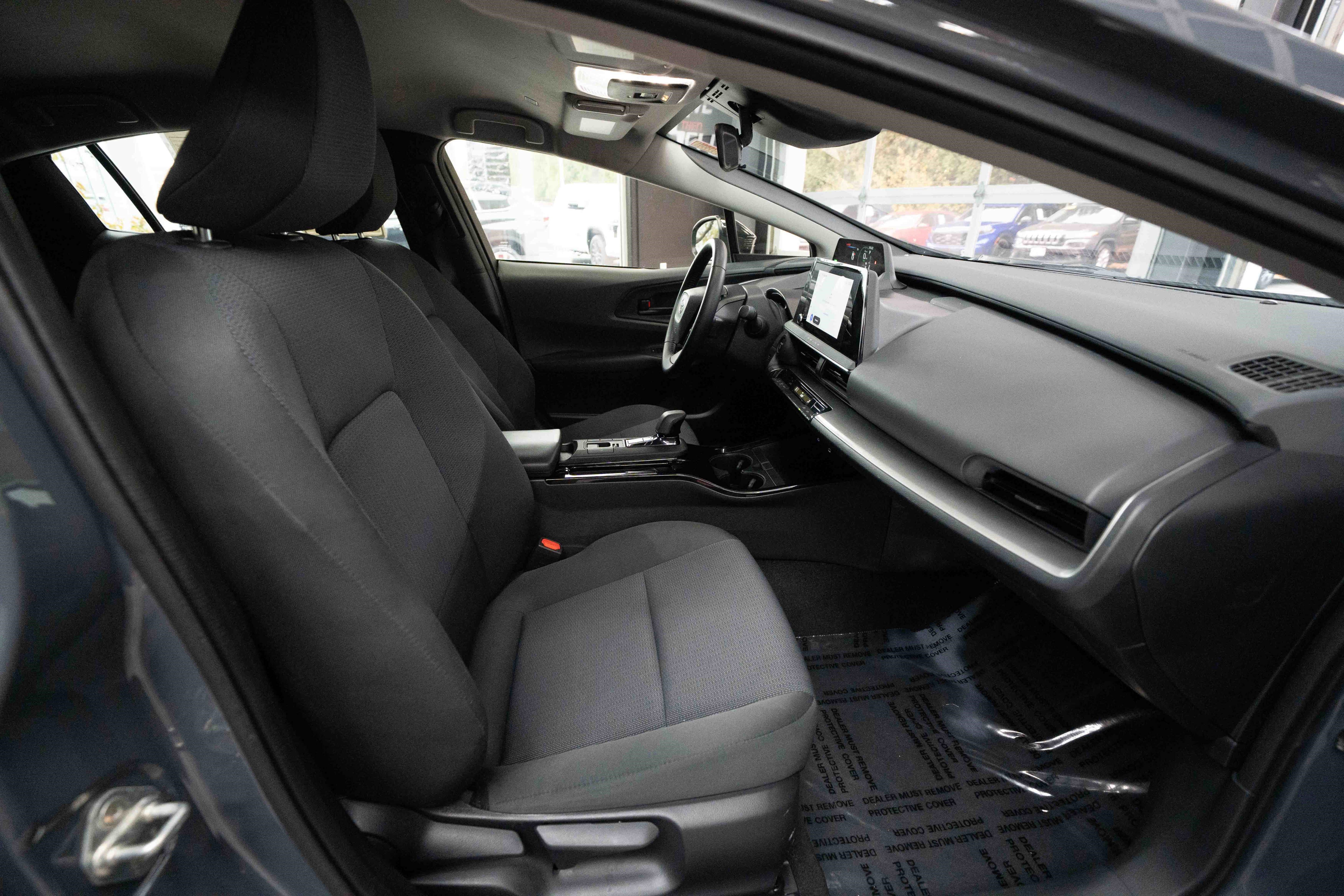 Certified 2024 Toyota Prius LE image 27