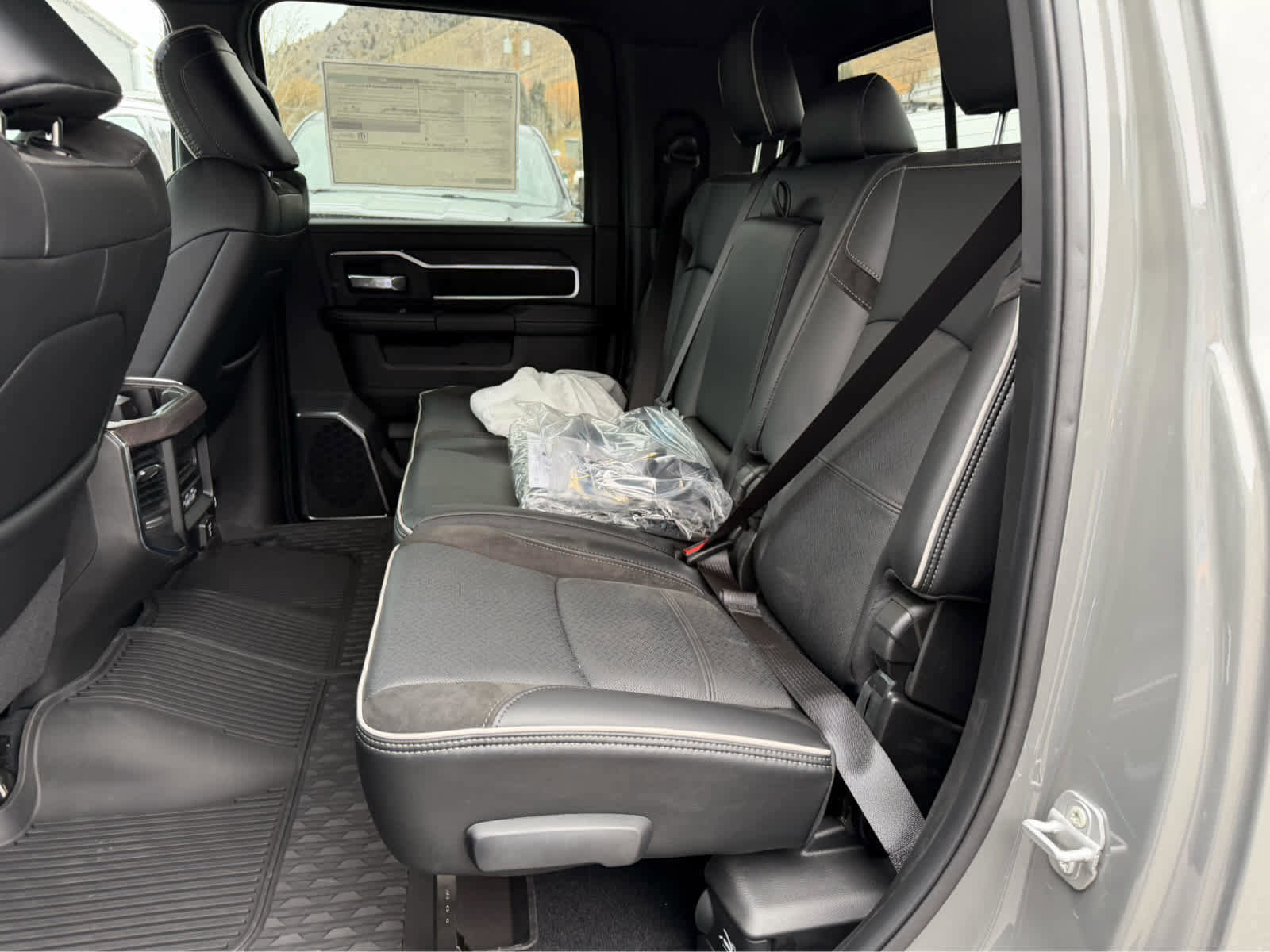 New 2026 RAM 2500 Laramie w/ Night Edition image 17