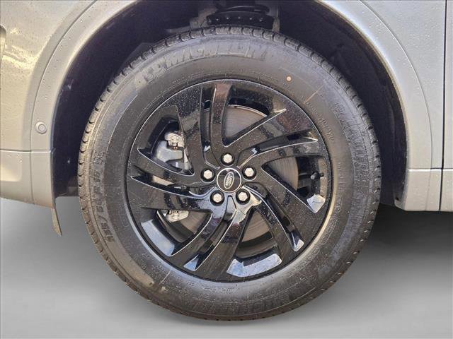 Certified 2025 Land Rover Discovery Sport S AWD/4WD image 25