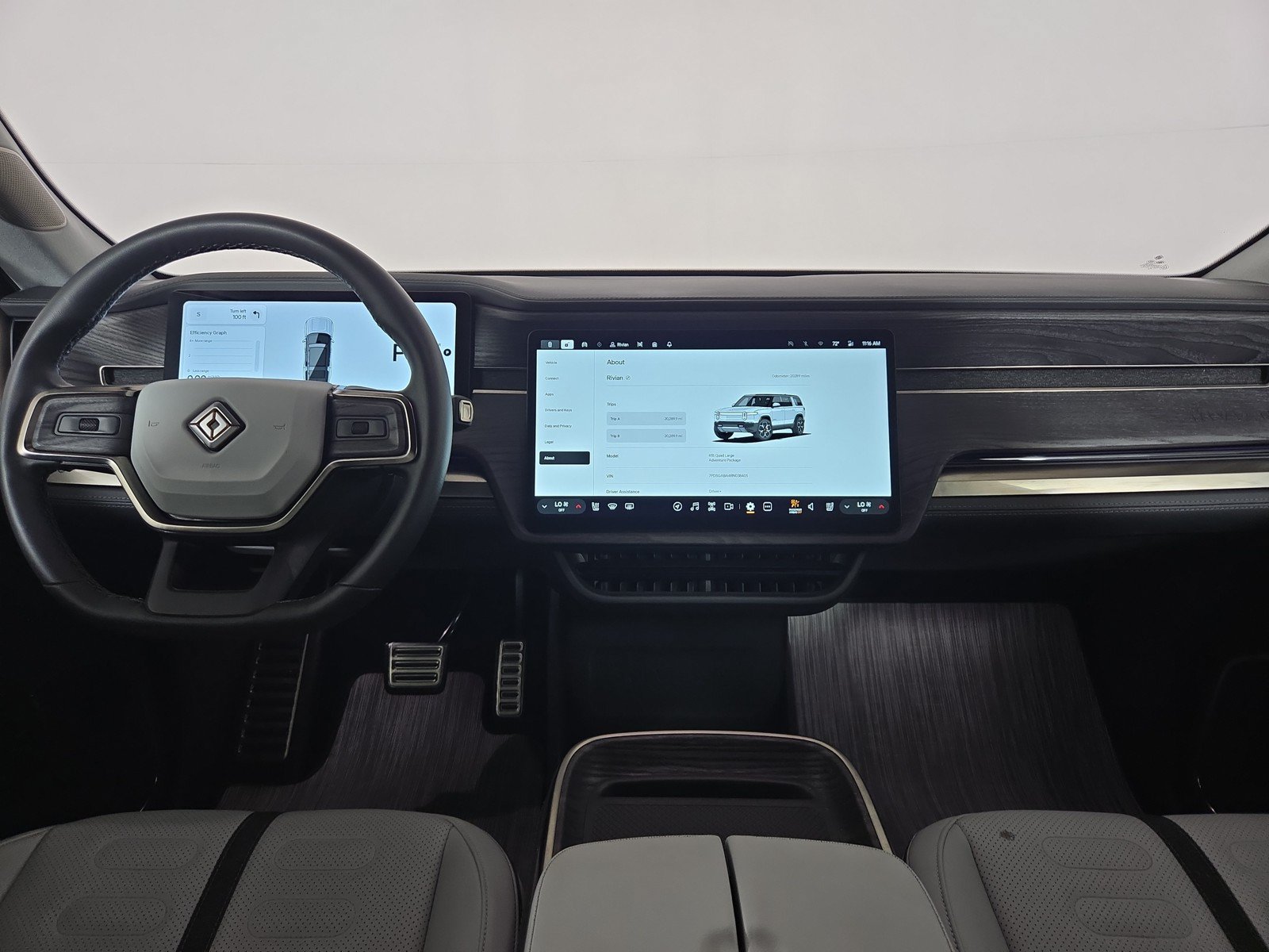 Used 2024 Rivian R1S Adventure AWD/4WD image 27