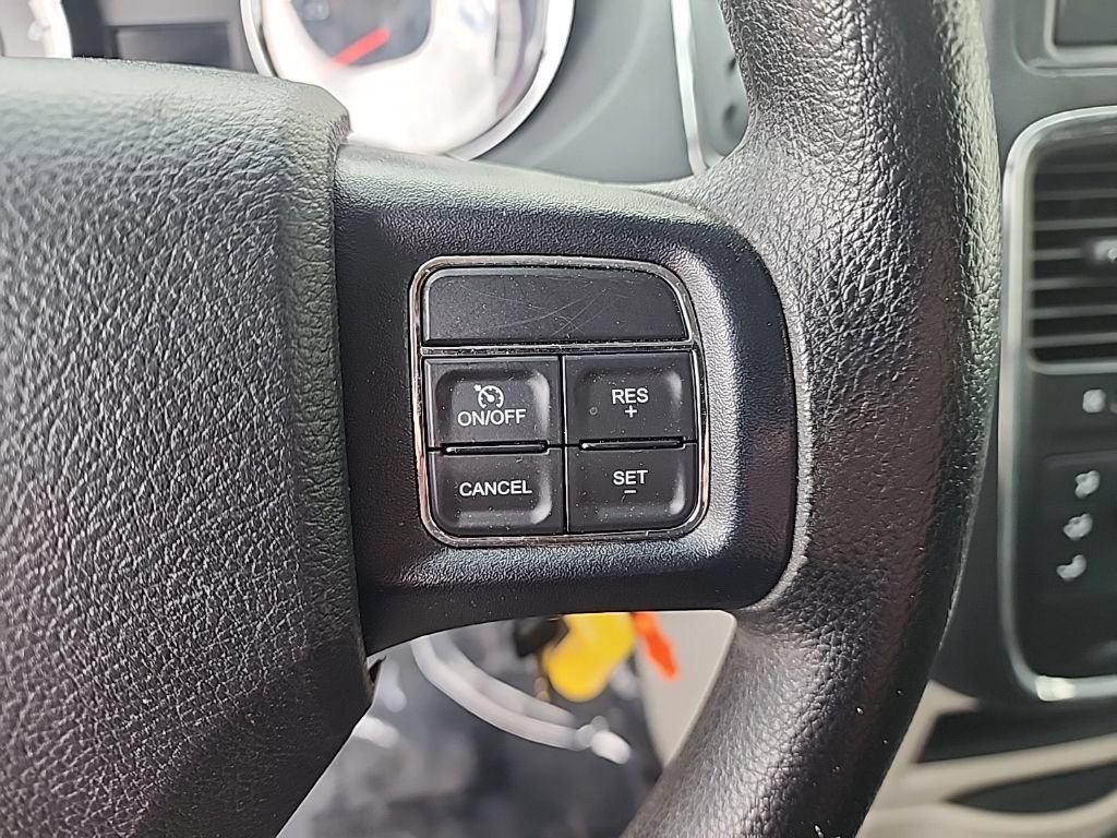 Used 2014 RAM C/V Tradesman FWD image 15