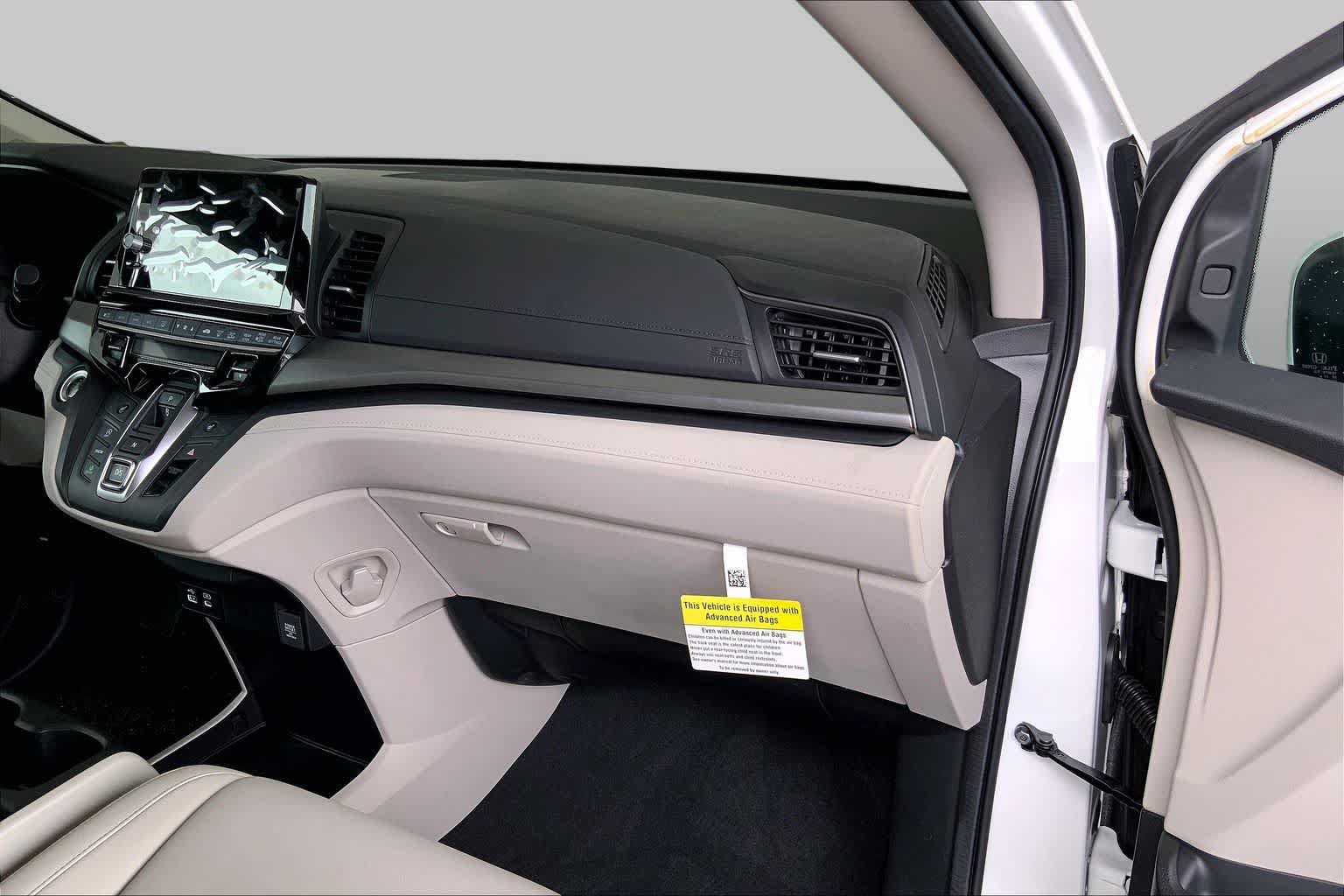 Used 2026 Honda Odyssey EX-L image 37