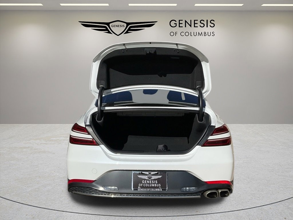 Used 2023 Genesis G70 2.0T image 5