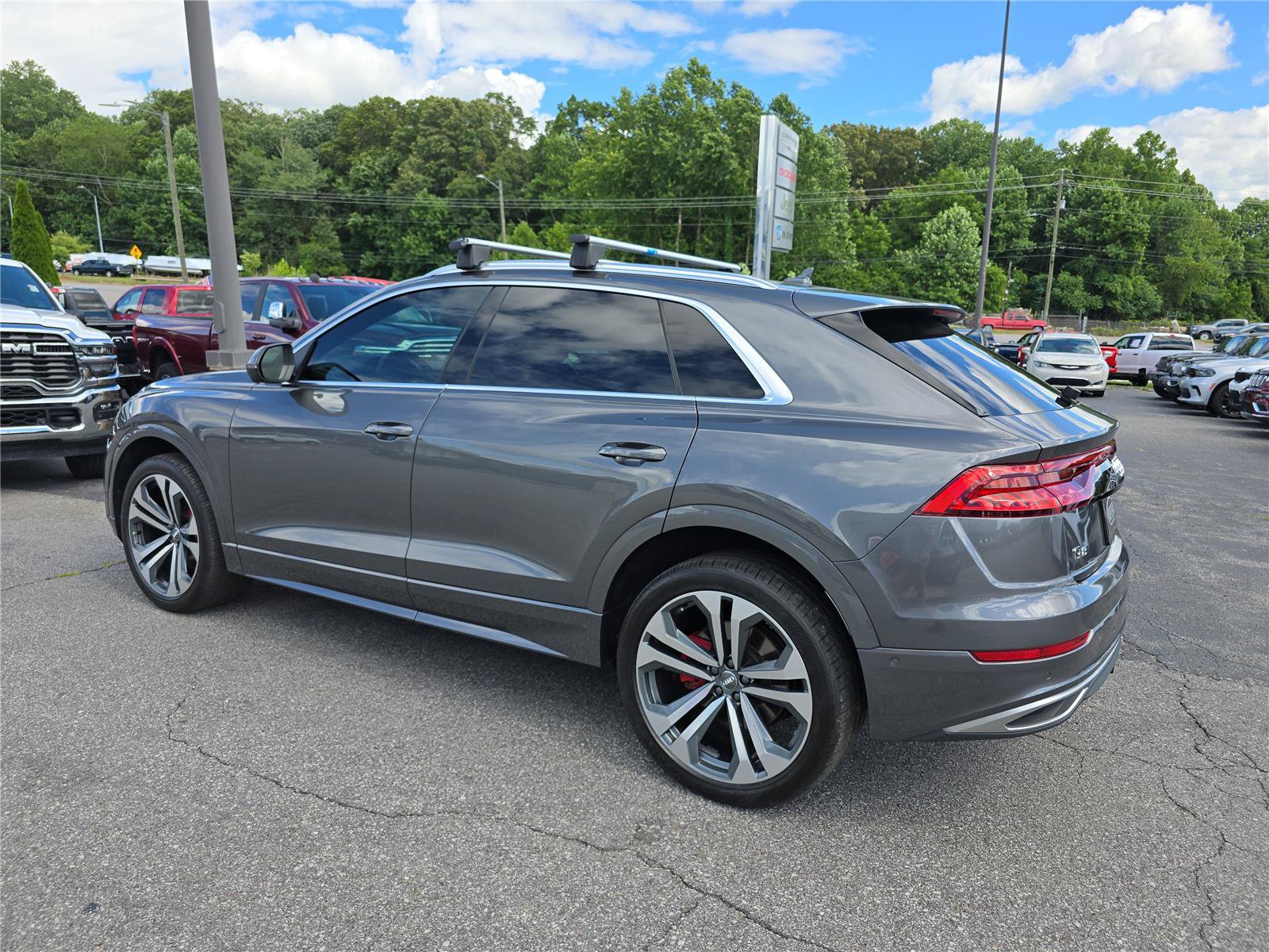 Used 2019 Audi Q8 Premium Plus AWD/4WD image 5