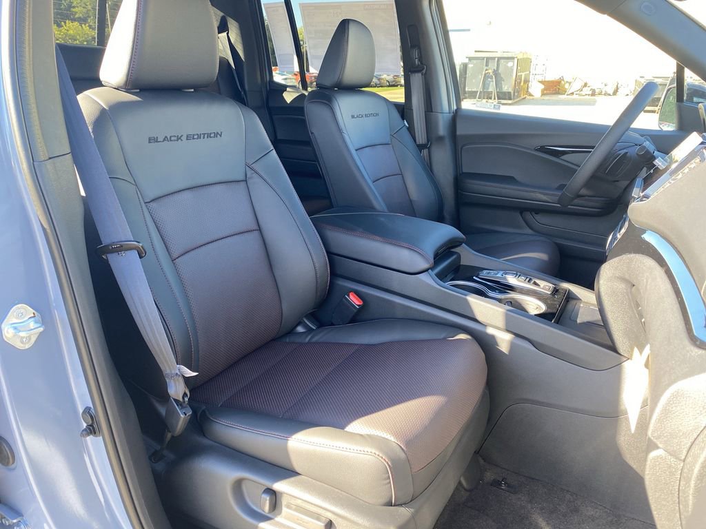 New 2026 Honda Ridgeline Black Edition image 37