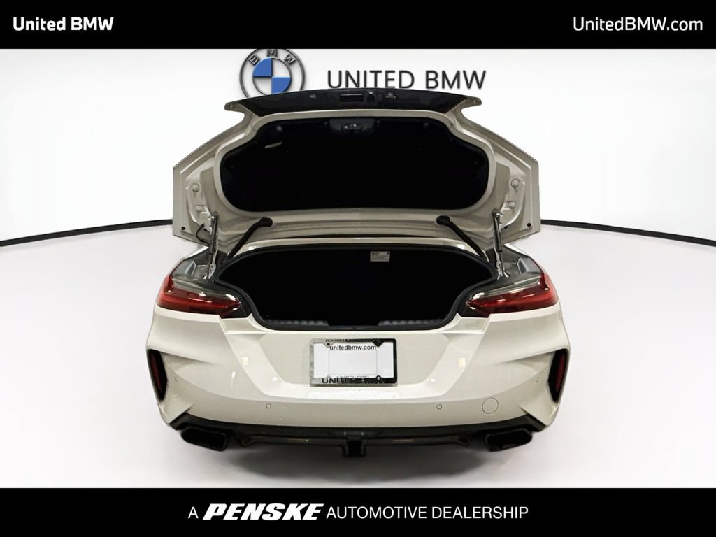 Used 2021 BMW Z4 M40i w/ Driving Assistance Package RWD image 12