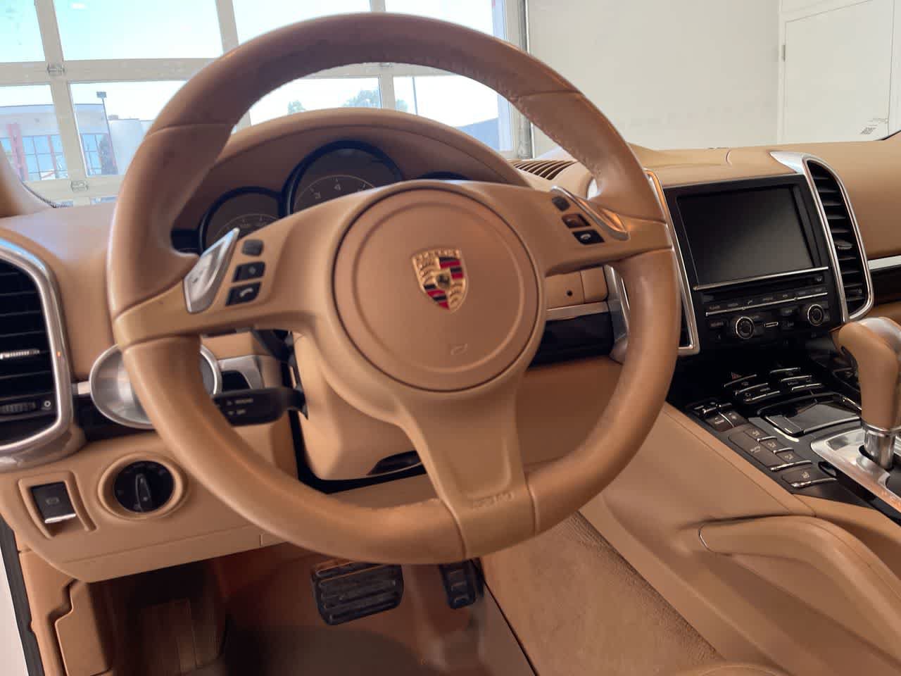 Used 2013 Porsche Cayenne AWD/4WD image 14