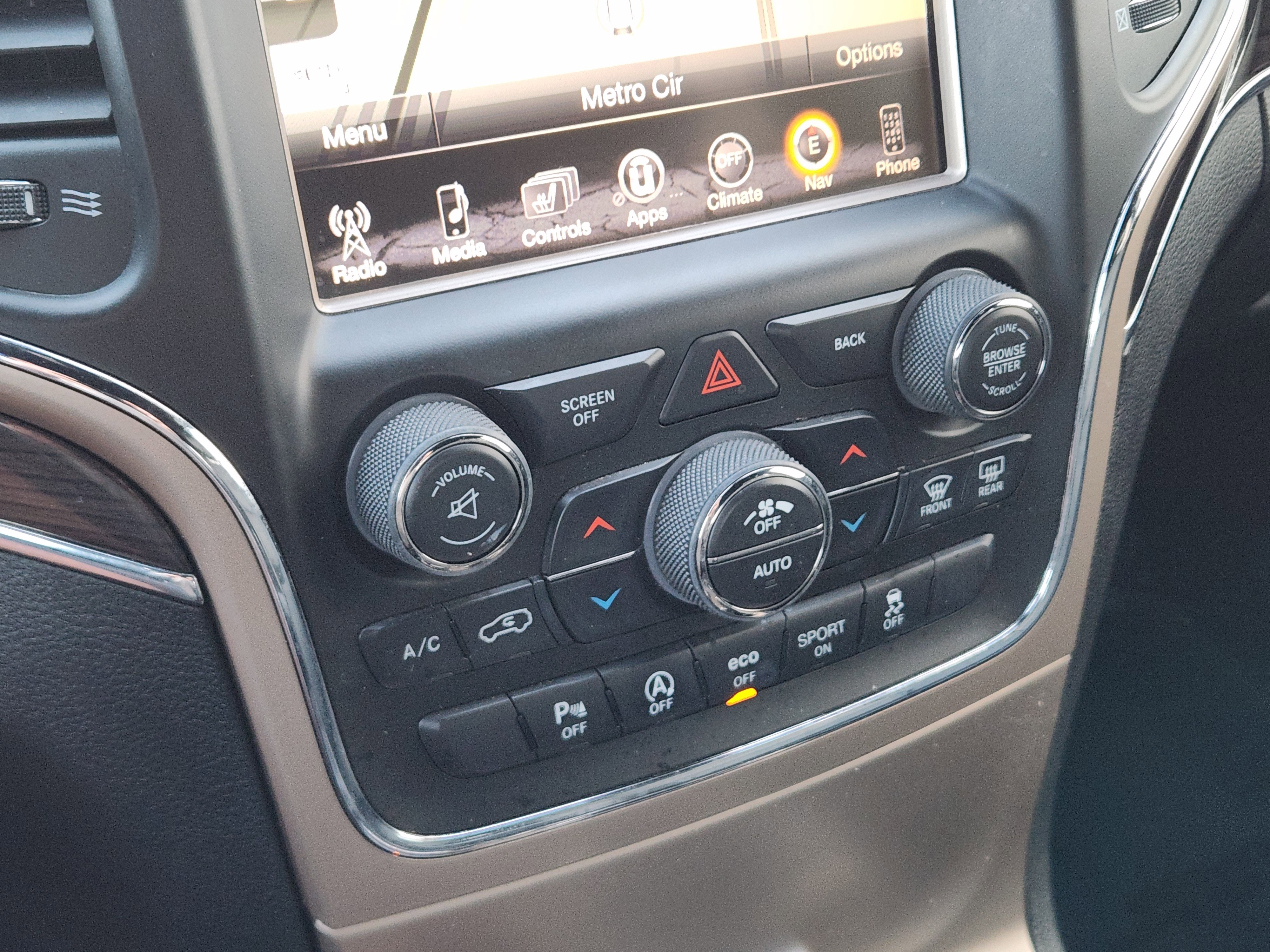 Used 2016 Jeep Grand Cherokee Overland image 17