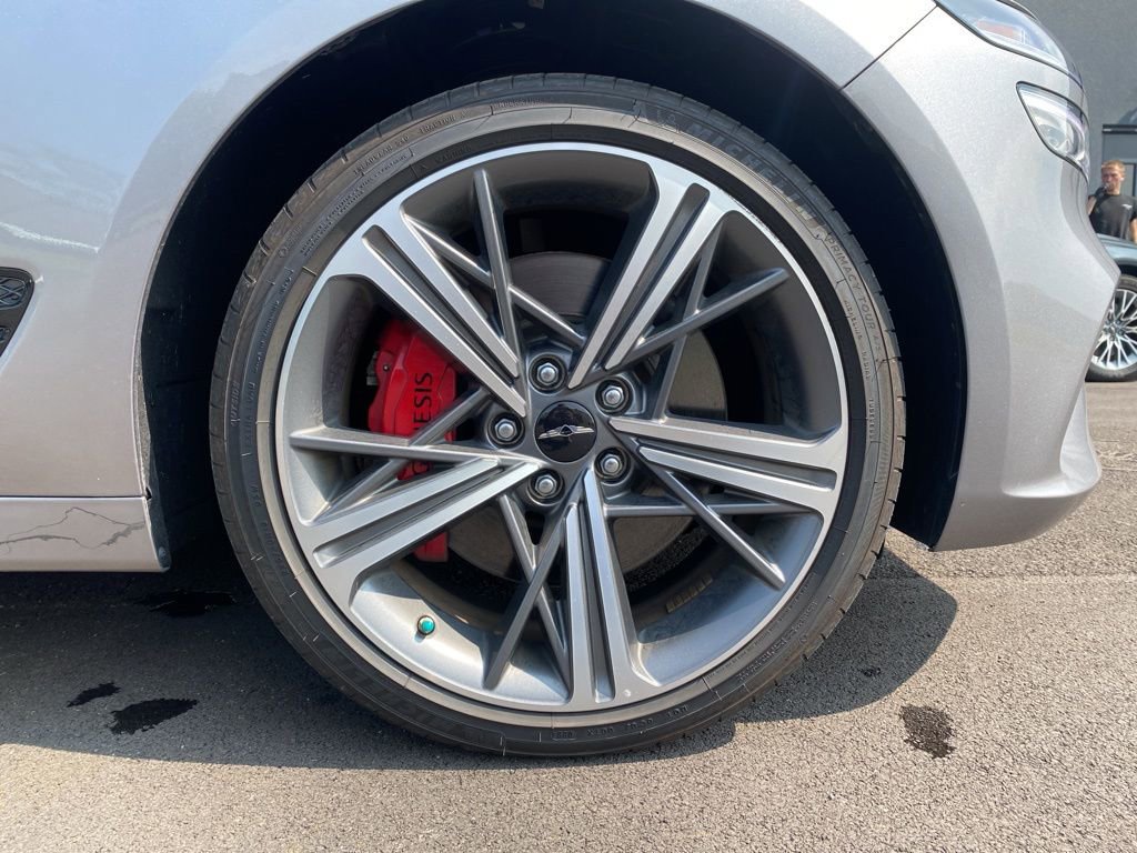 Used 2025 Genesis G70 3.3T Advanced image 34