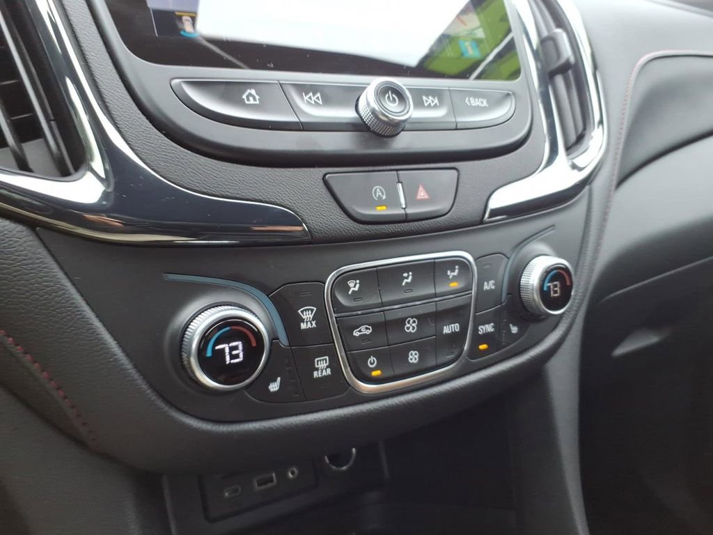 Certified 2024 Chevrolet Equinox RS w/ RS Leather Package image 19