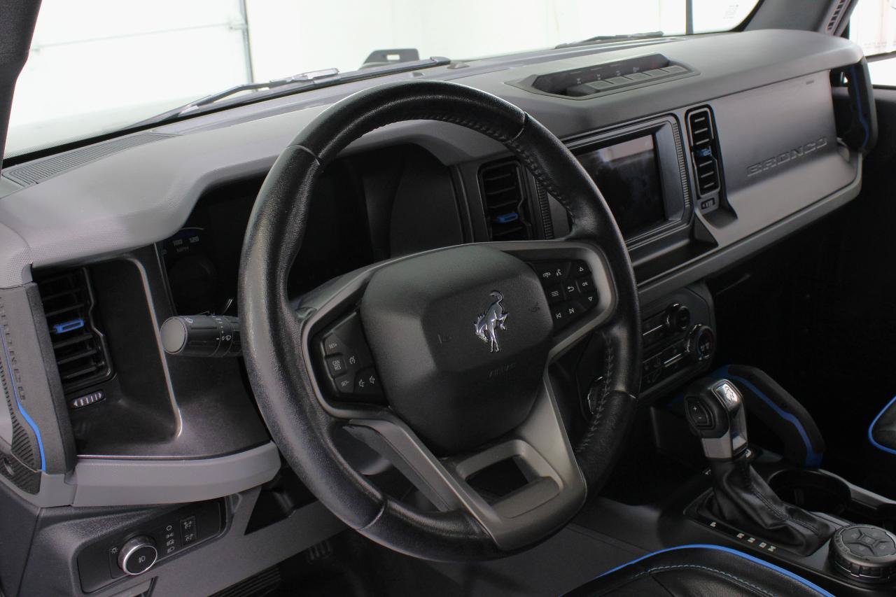 Used 2022 Ford Bronco Black Diamond w/ Sasquatch Package AWD/4WD image 32