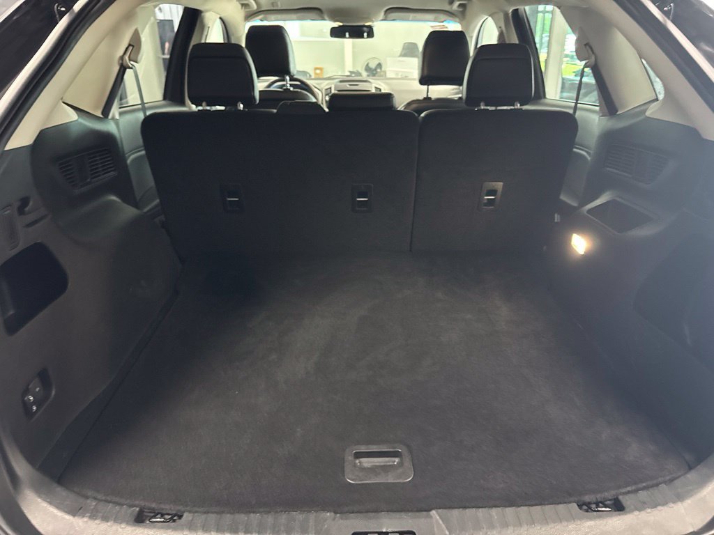 Used 2020 Ford Edge SEL AWD/4WD image 5