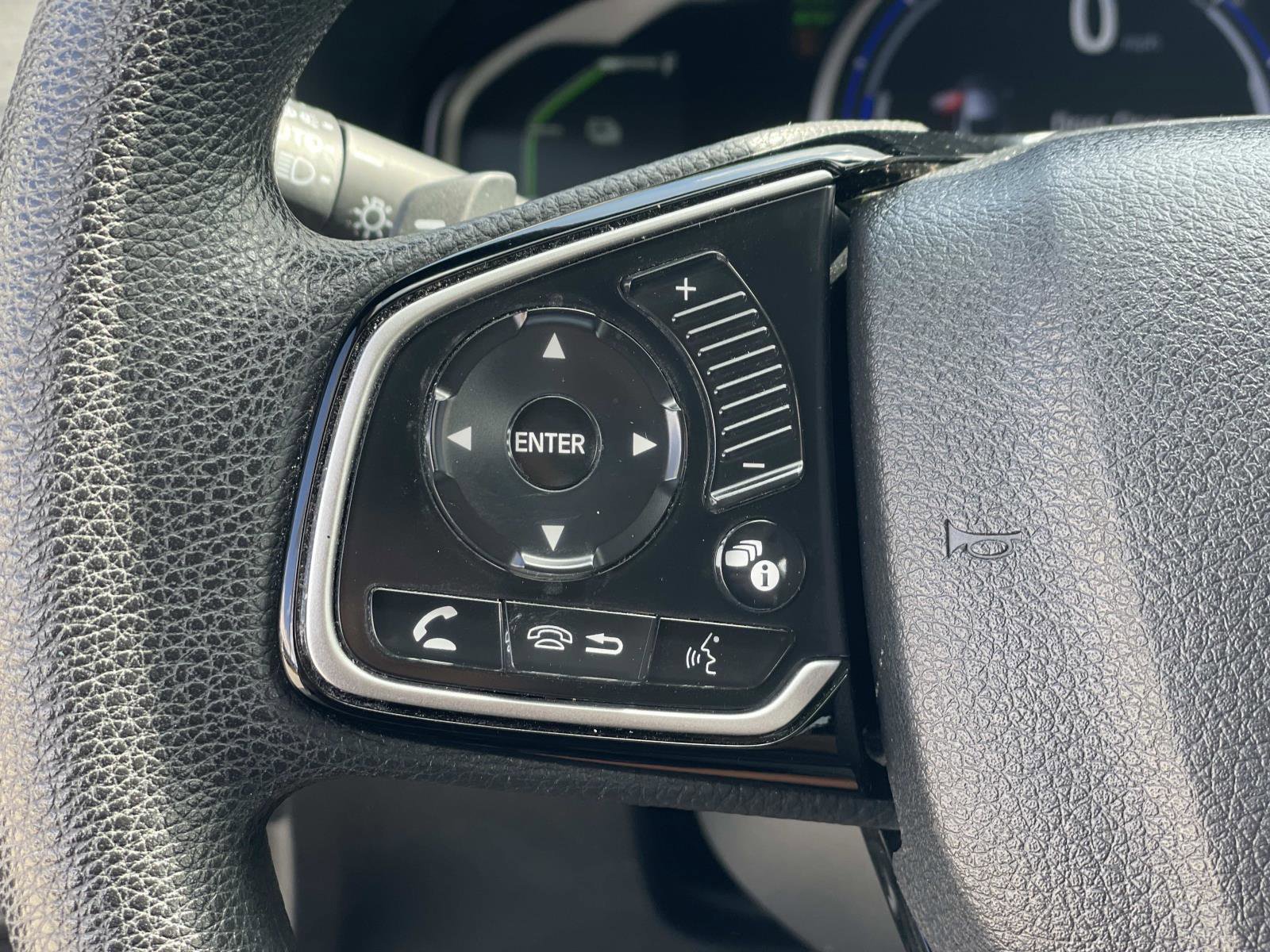 Used 2019 Honda Clarity Plug-In Hybrid image 4