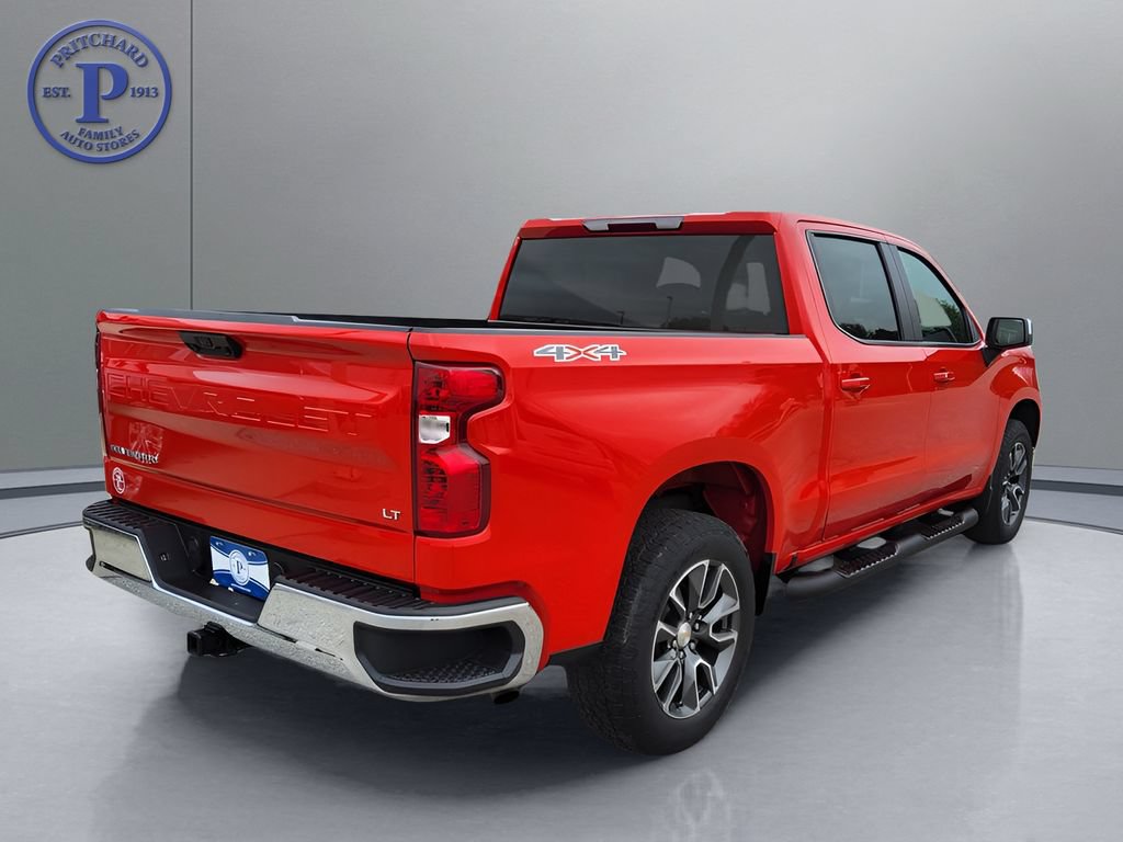 Used 2024 Chevrolet Silverado 1500 LT AWD/4WD image 7