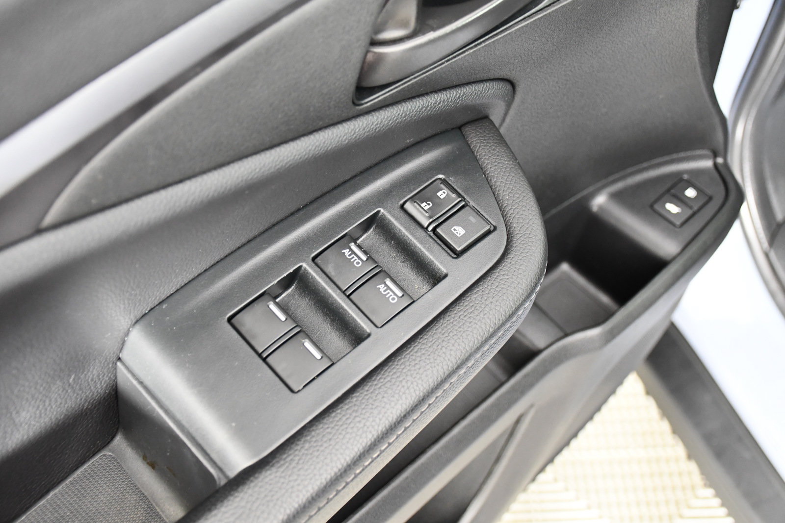 Used 2023 Honda Passport EX-L image 26