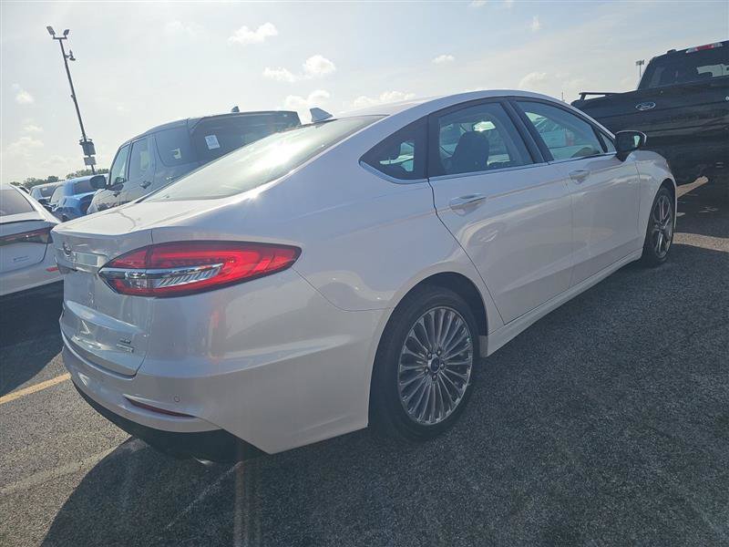 Used 2020 Ford Fusion SE FWD image 7