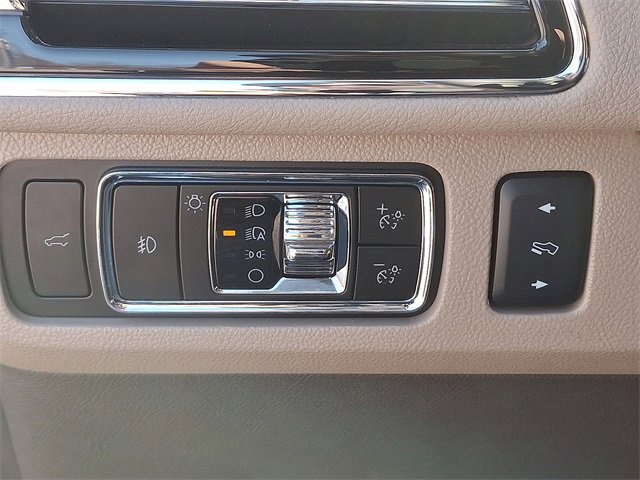 Certified 2024 Lincoln Navigator L Reserve AWD/4WD image 26