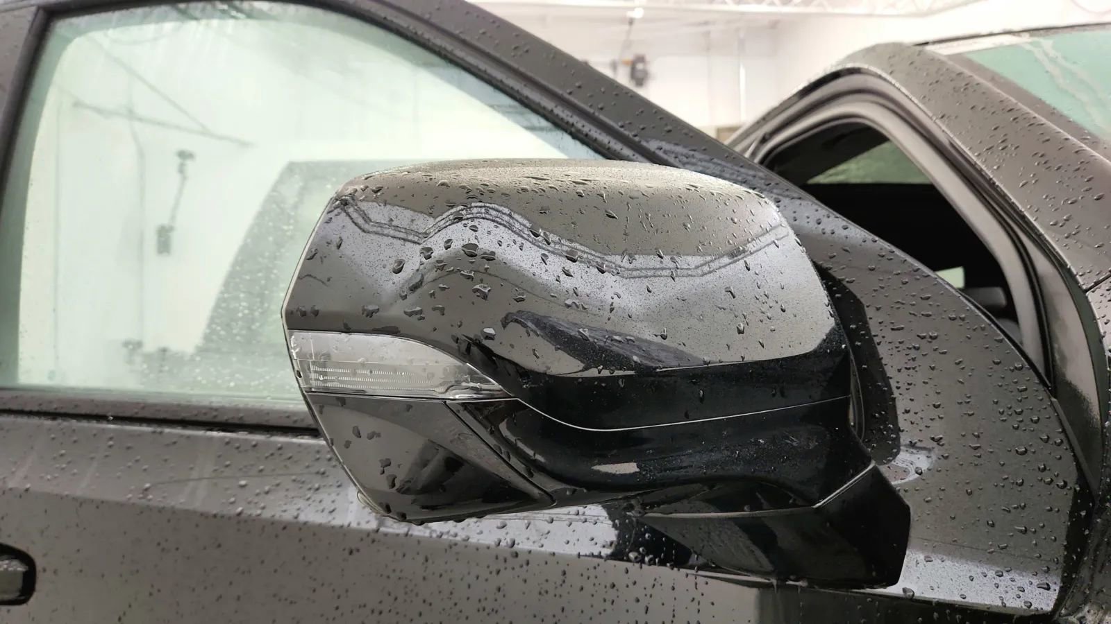 Used 2022 Chevrolet Suburban RST w/ Sport Performance Package image 18