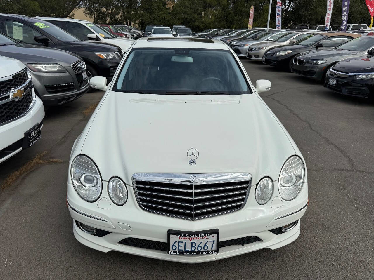 Used 2009 Mercedes-Benz E 350 Sedan image 2