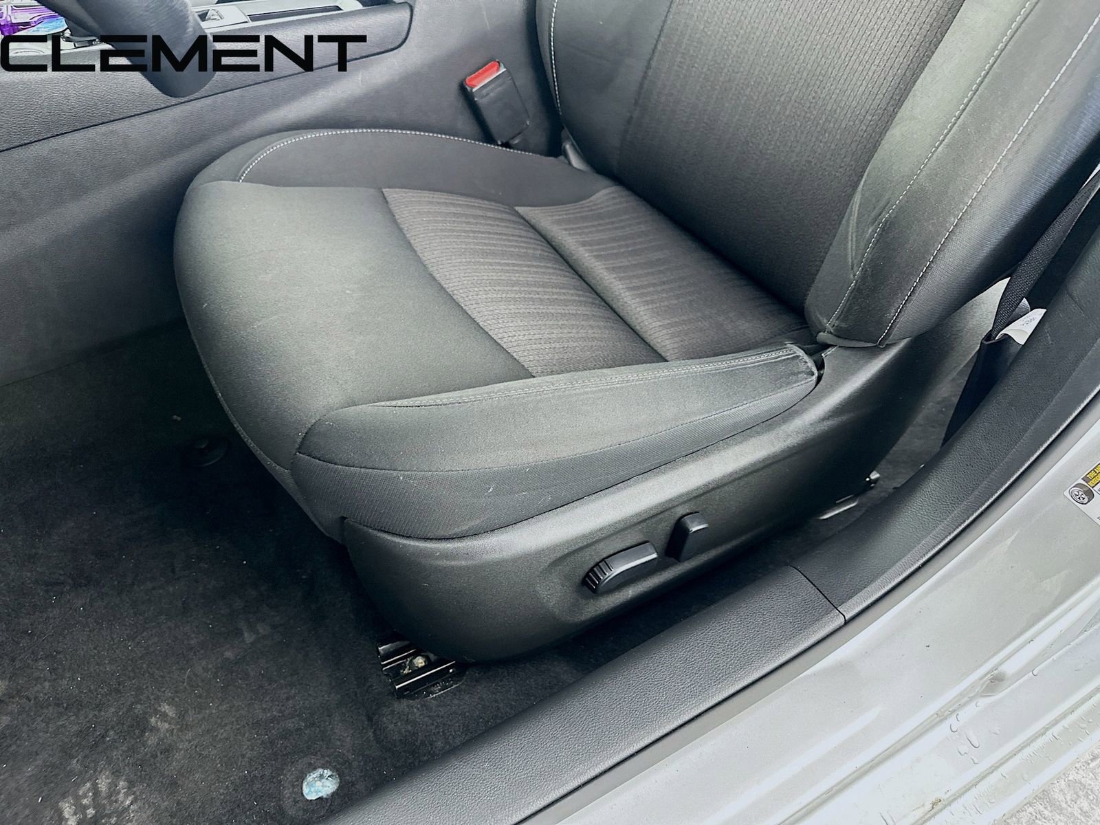 Used 2024 Nissan Altima 2.5 SV image 27