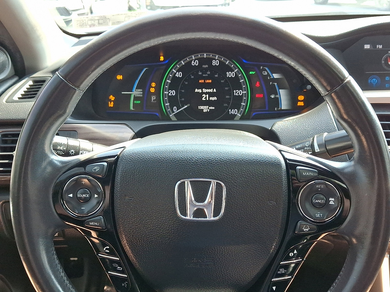 Used 2017 Honda Accord Touring image 16