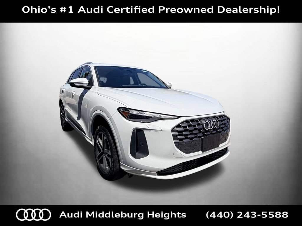Used 2026 Audi Q5 Premium w/ Convenience Package