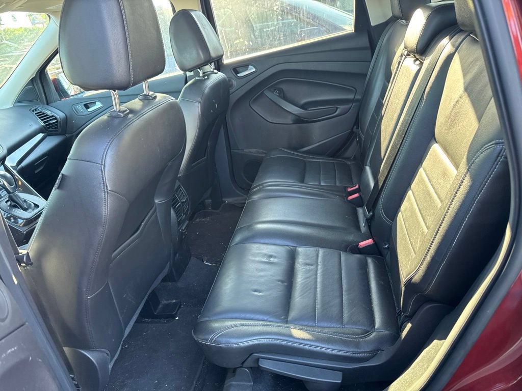 Used 2016 Ford Escape Titanium w/ Equipment Group 301A AWD/4WD image 10