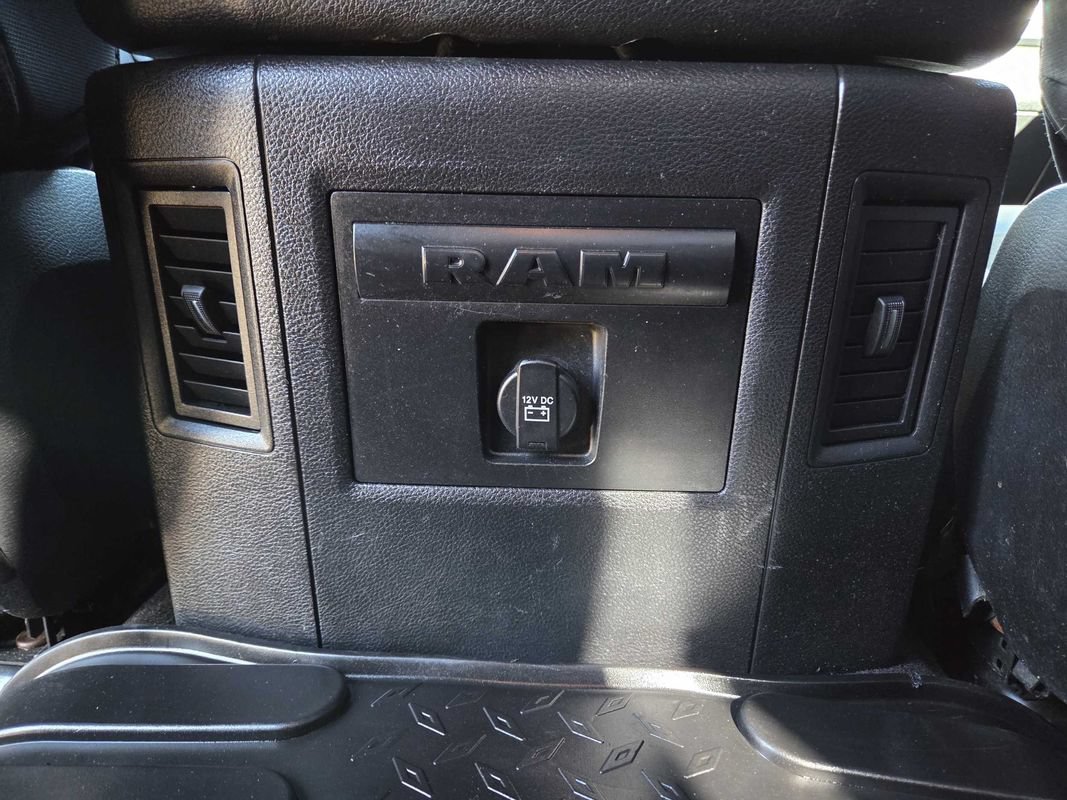 Used 2018 RAM 1500 Rebel w/ Ram 1500 Black Rebel Group AWD/4WD image 15