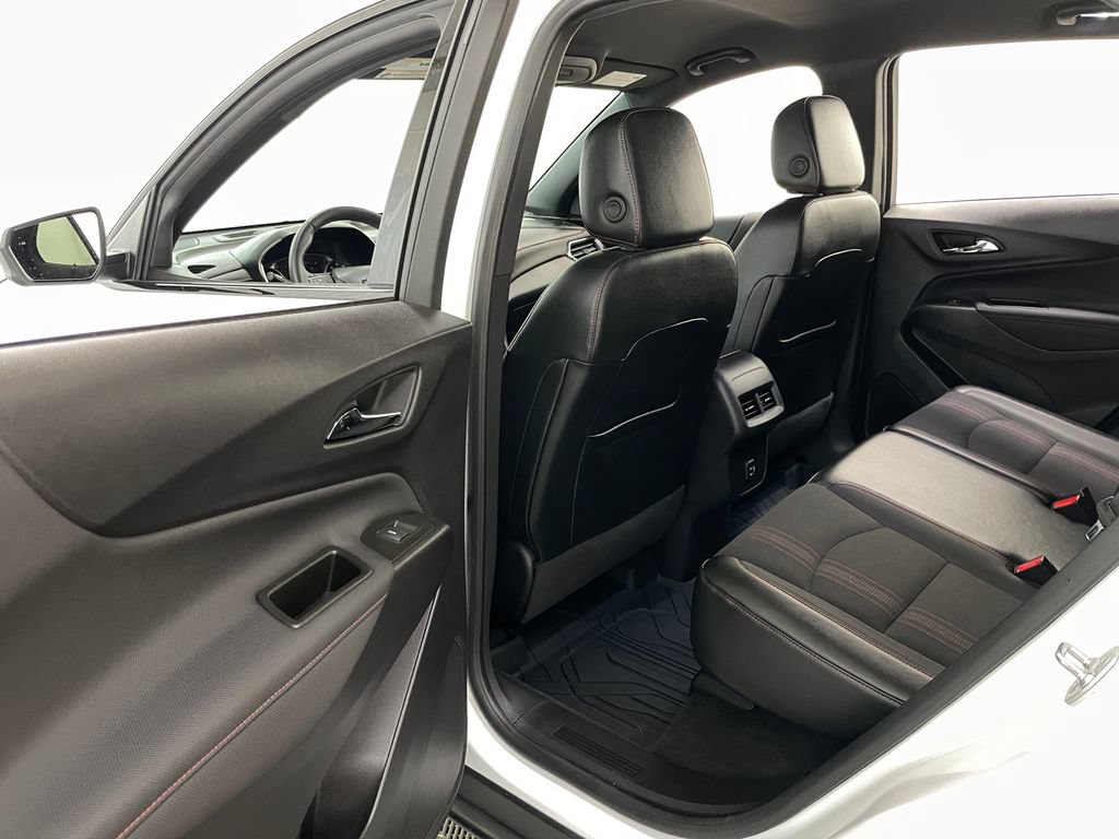 Certified 2024 Chevrolet Equinox RS w/ LPO, Floor Liner Package FWD image 42