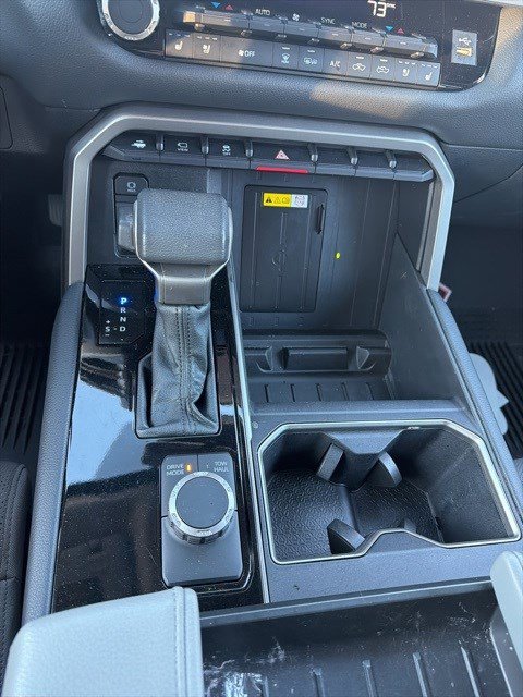 Used 2022 Toyota Tundra Limited image 13