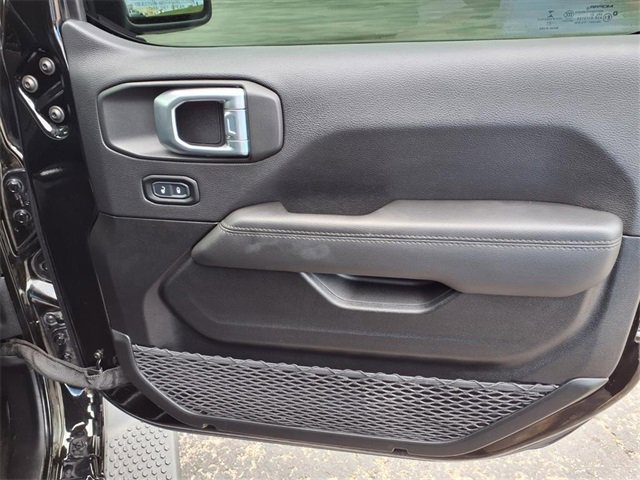 Used 2021 Jeep Wrangler Unlimited Sahara image 83