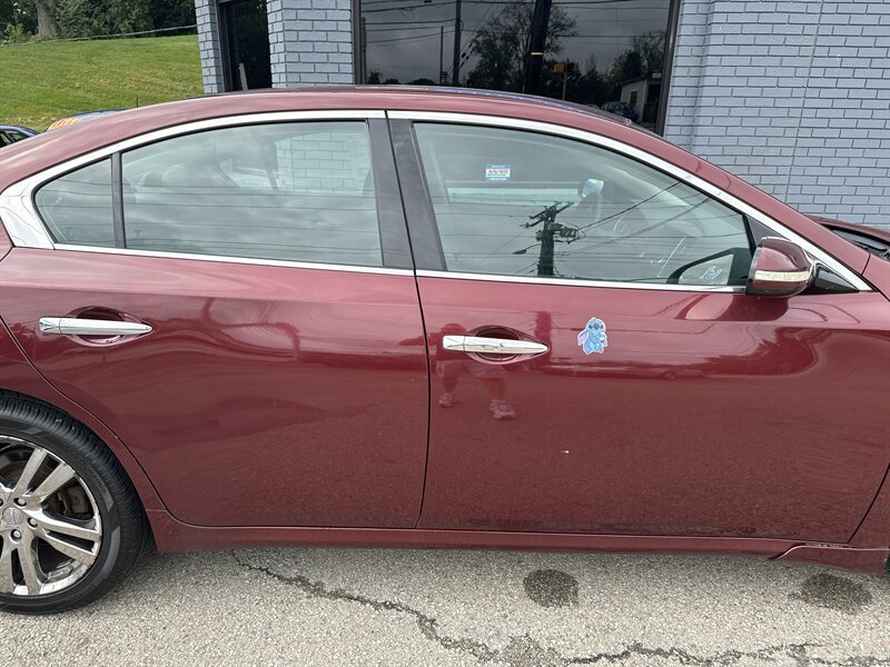 Used 2011 Nissan Maxima 3.5 SV w/ Monitor Pkg FWD image 28